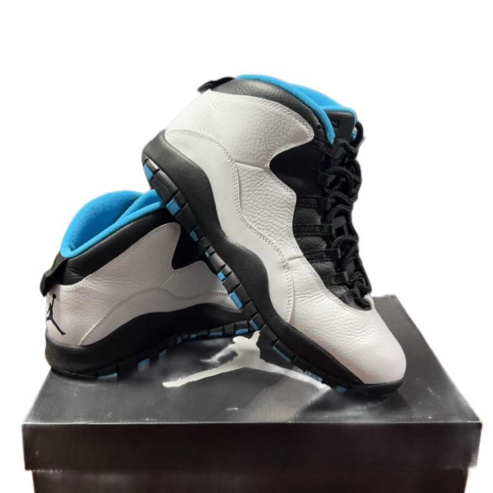 Jordan 10 Retro Powder (2014) Preowned Size 11  ￼￼
